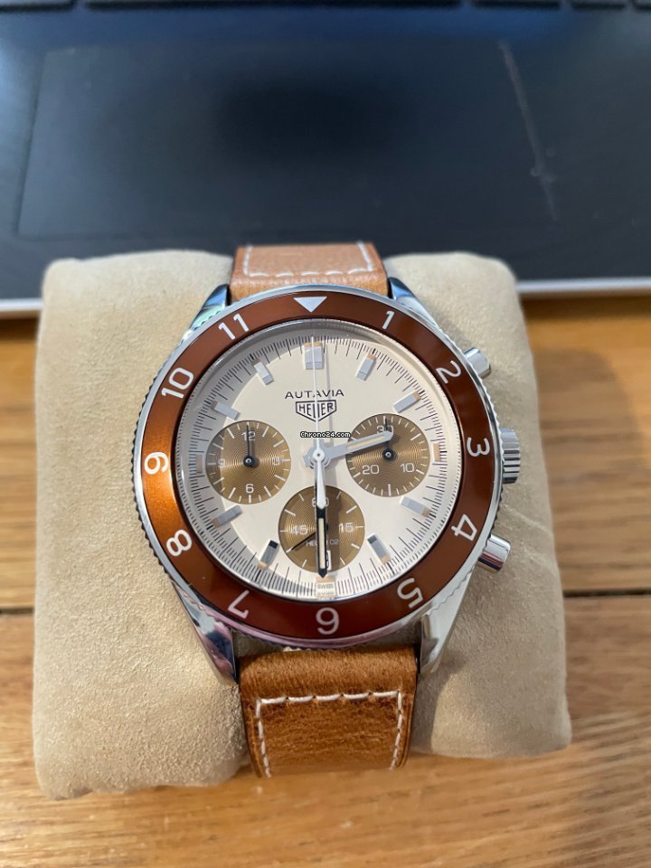 TAG Heuer Autavia Mens watch Unisex Steel CBE2113.FC8226 Replica 5
