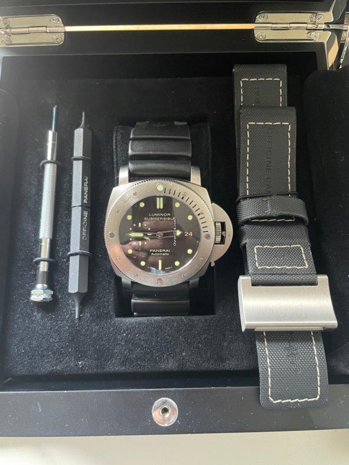 IMG_9081 Panerai Luminor Submersible 1950 3 Days Automatic Mens watch Unisex Automatic Titanium PAM 00305 Replica 5