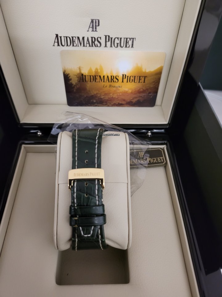 Audemars Piguet Automatic Yellow gold 26194BA monte napoleone green dial Replica 5