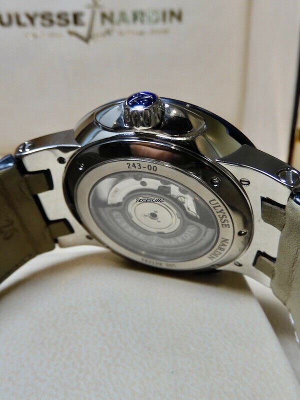 IMG_9081 Ulysse Nardin Executive Dual Time Automatic 243-00 Replica 5