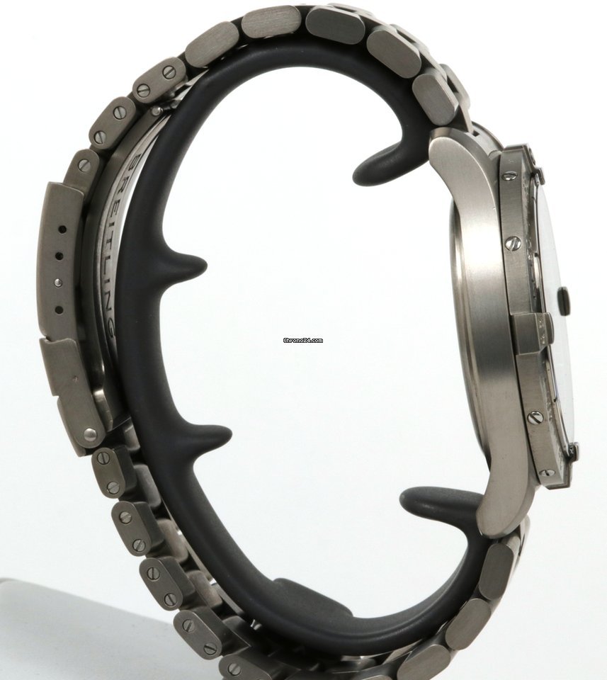 IMG_9081 Breitling Aerospace Avantage Mens watch Unisex Quartz Titanium E79362 Replica 5