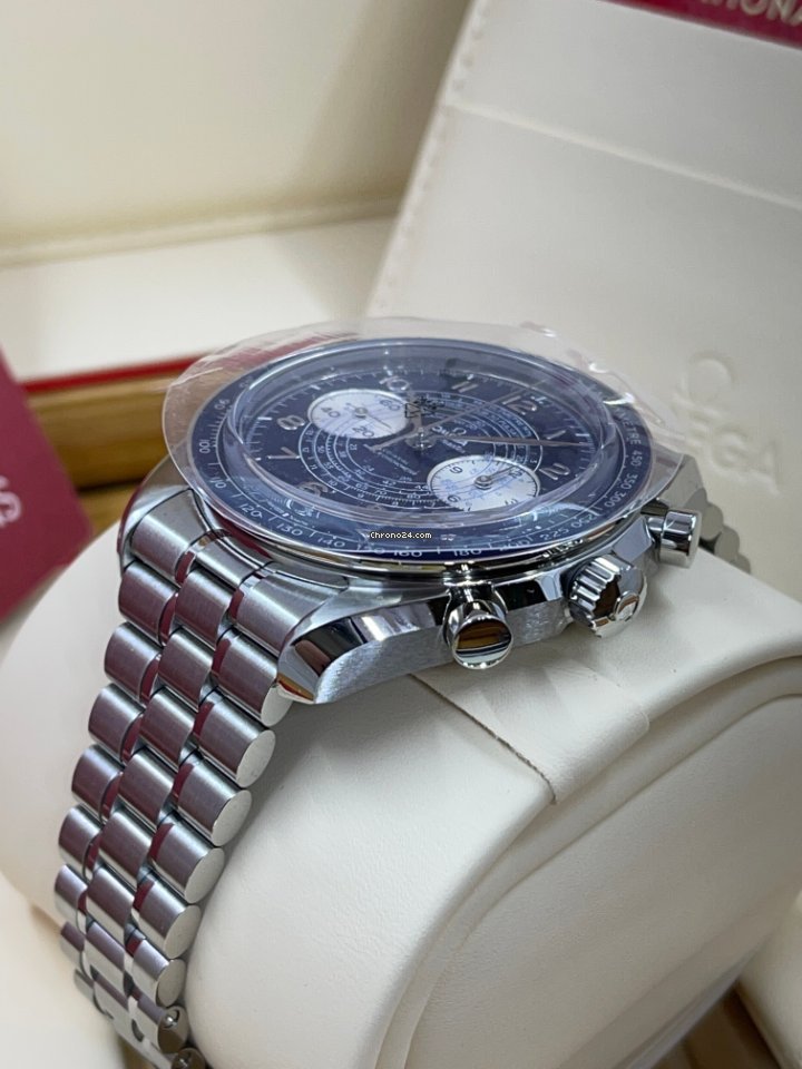 Omega Speedmaster 329.30.43.51.03.001 Replica 5