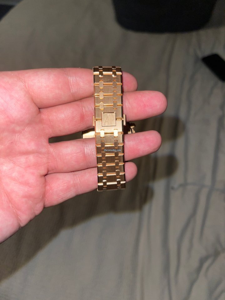 IMG_9081 Audemars Piguet Royal Oak Chronograph Mens watch Unisex Automatic Rose gold 26331or Replica 5