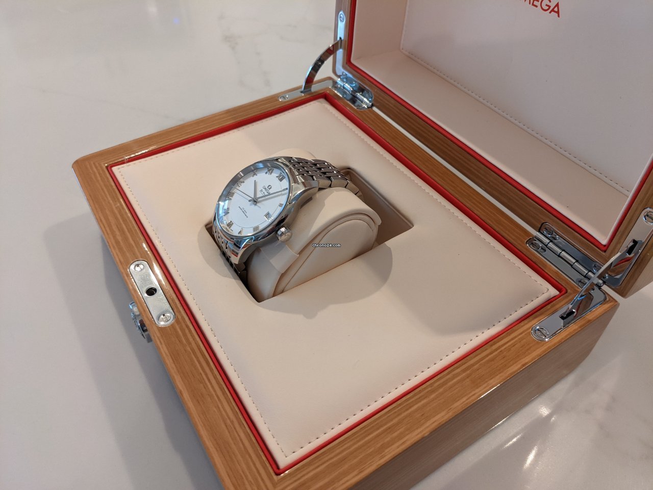 IMG_9081 Omega De Ville Hour Vision Mens watch Unisex Automatic Steel 433.33.41.21.03.001 Replica 5