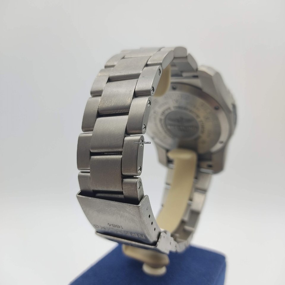 IMG_9081 Breitling Cockpit B50 Mens watch Unisex Quartz Titanium EB501022 BD40 Replica 5