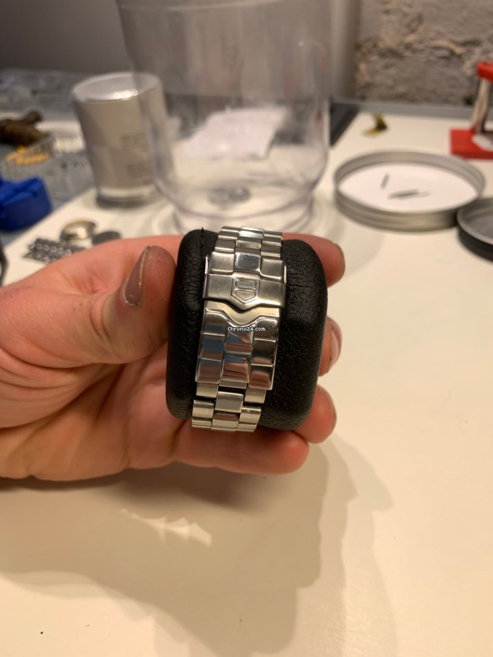 TAG Heuer 2000 Mens watch Unisex Quartz WK1110-0 Replica 5