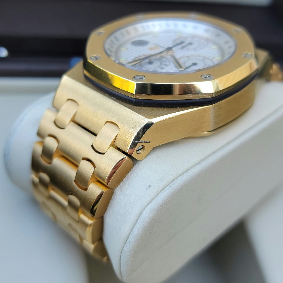 Audemars Piguet Royal Oak Offshore Chronograph Mens watch Unisex Automatic Yellow gold 25721BA.OO.1000BA.03 Replica 5