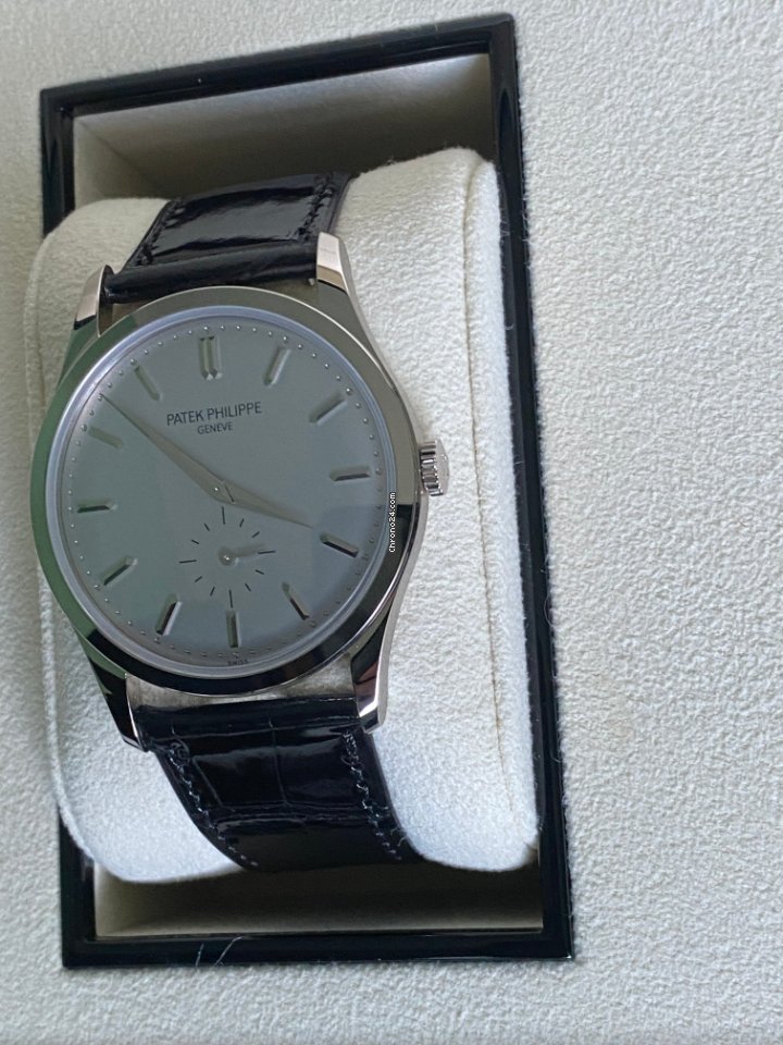 IMG_9081 Patek Philippe Calatrava Mens watch Unisex Manual winding White gold 5196G-001 Replica 5