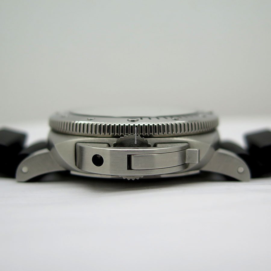 IMG_9081 Panerai Luminor Submersible 1950 3 Days Automatic Mens watch Unisex Automatic Steel PAM 682 Replica 5