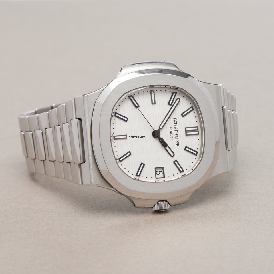 Patek Philippe Nautilus Mens watch Unisex Automatic Steel 5711 1A-011 Replica 5