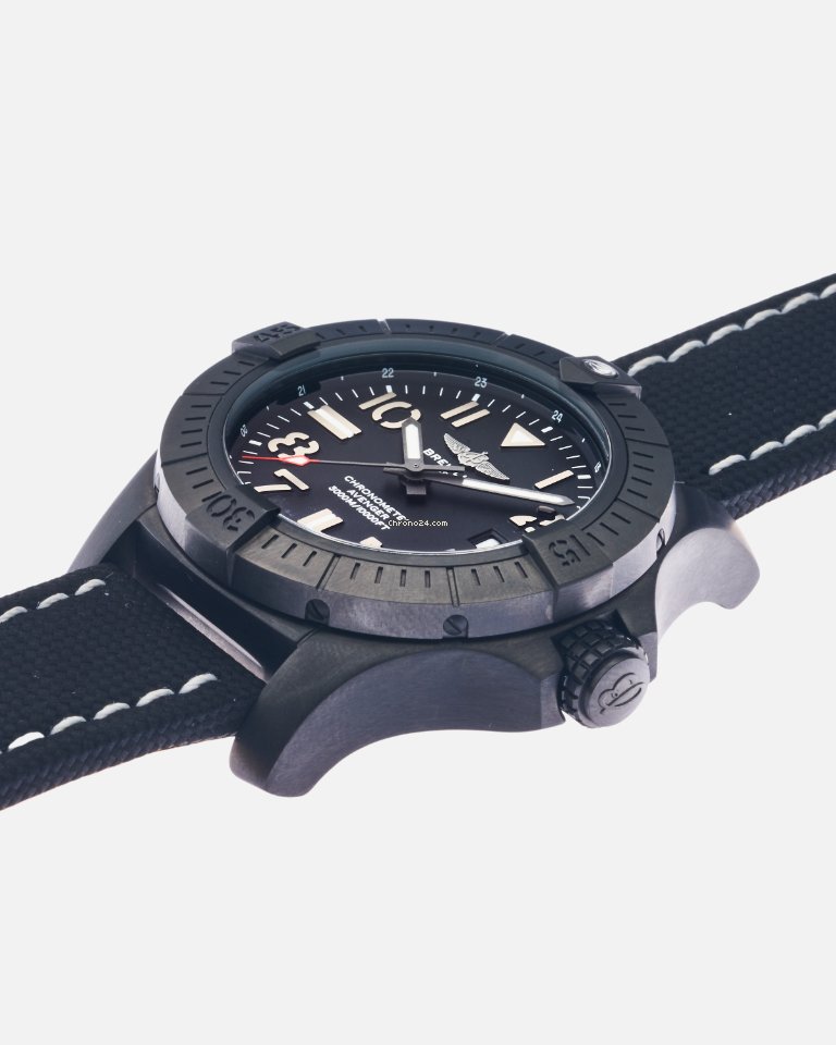 IMG_9081 Breitling Avenger Mens watch Unisex Automatic Titanium V17319101B1X1 Replica 5