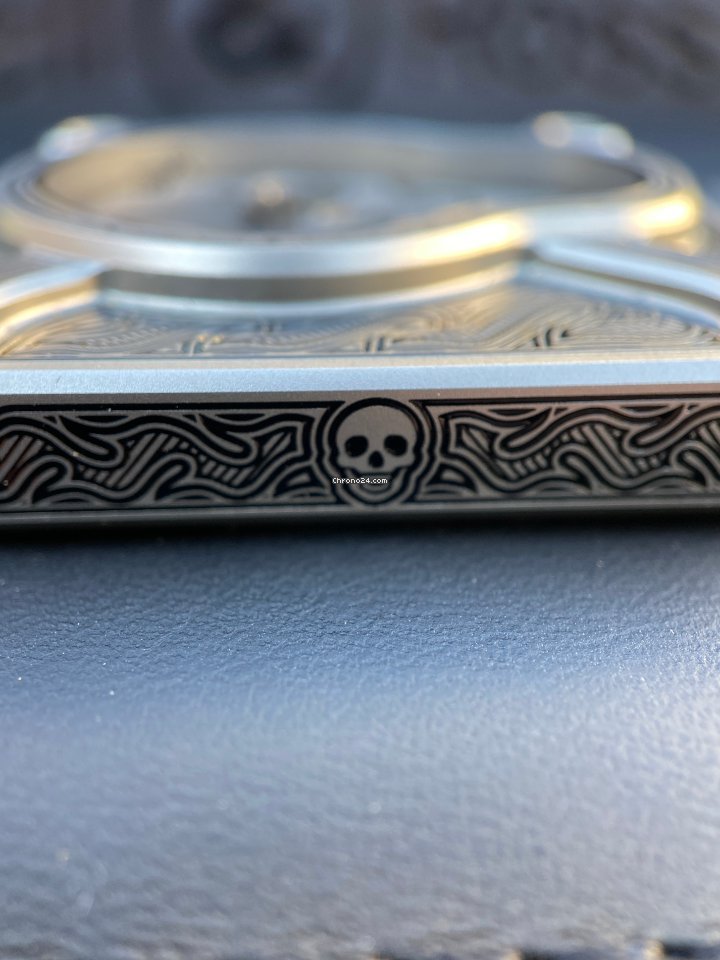 Bell & Ross BR 01-92 Mens watch Unisex Automatic Steel BR0192-SKULL-BURN Replica 5