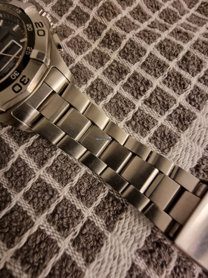 TAG Heuer Aquaracer 300M Mens watch Unisex Quartz CAF1010-0 Replica 5