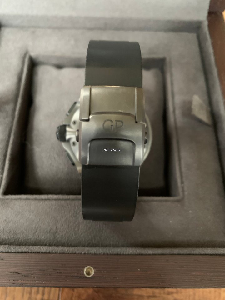 IMG_9081 Girard Perregaux Laureato Mens watch Unisex Automatic Titanium 80175 Replica 5