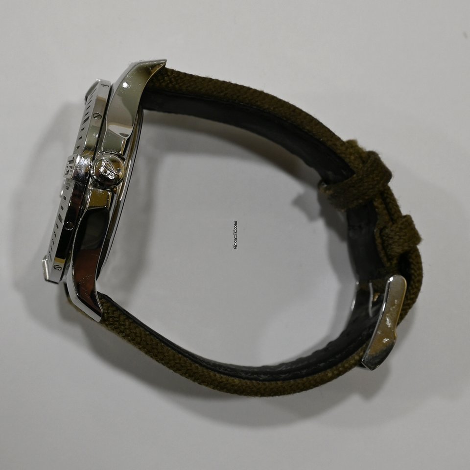 Breitling Colt Automatic Steel A1738811 BD44 Replica 5