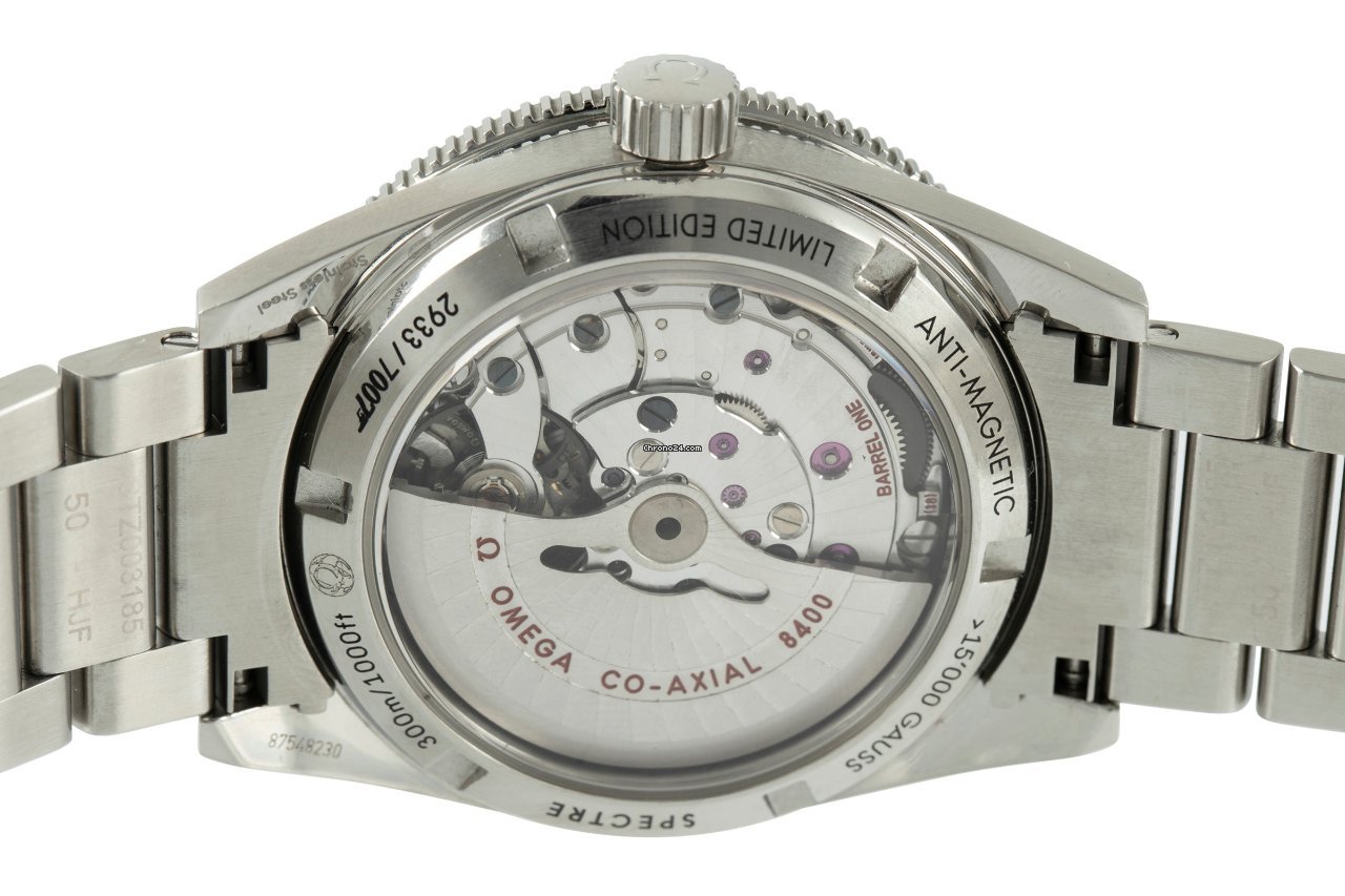 IMG_9081 Omega Seamaster 300 Mens watch Unisex Automatic Steel 233.32.41.21.01.001 Replica 5