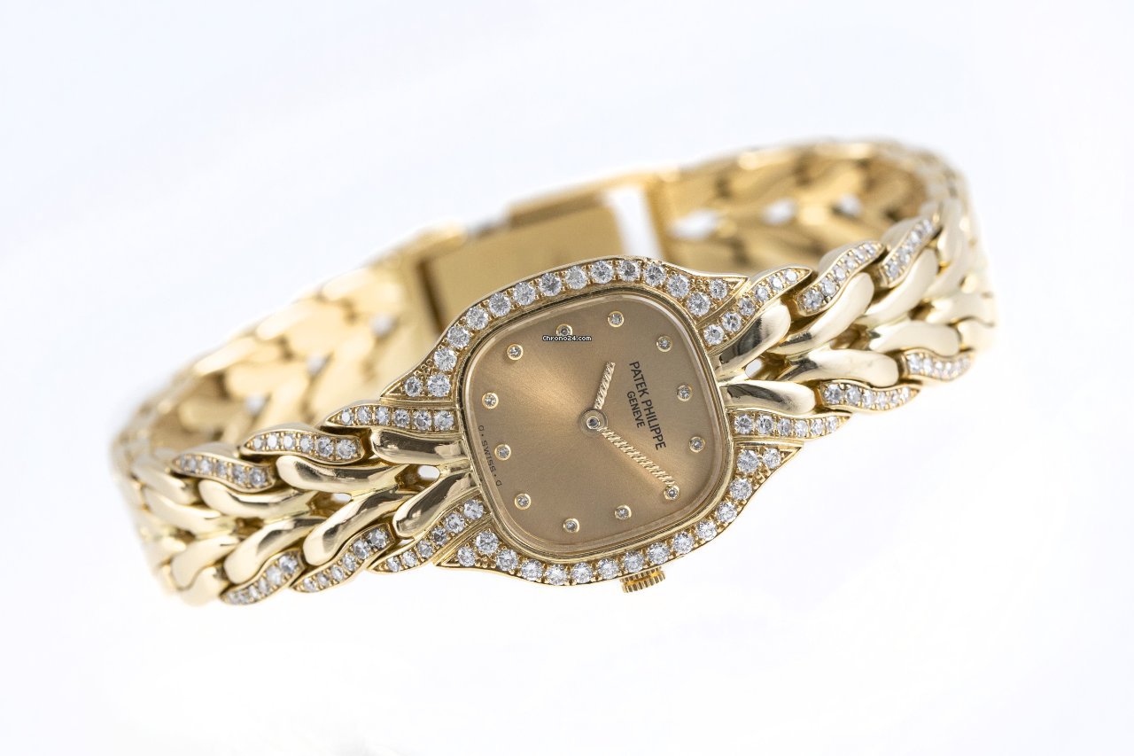IMG_9081 Patek Philippe Womens watch Quartz Yellow gold 4715 3 Replica 5