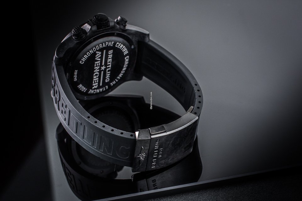 IMG_9081 Breitling Avenger Hurricane Mens watch Unisex Automatic XB1210 Replica 5