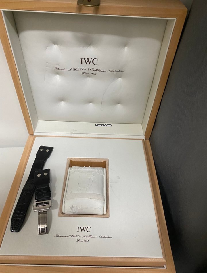 IWC Big Pilot Mens watch Unisex Automatic Steel IW500401 Replica 5