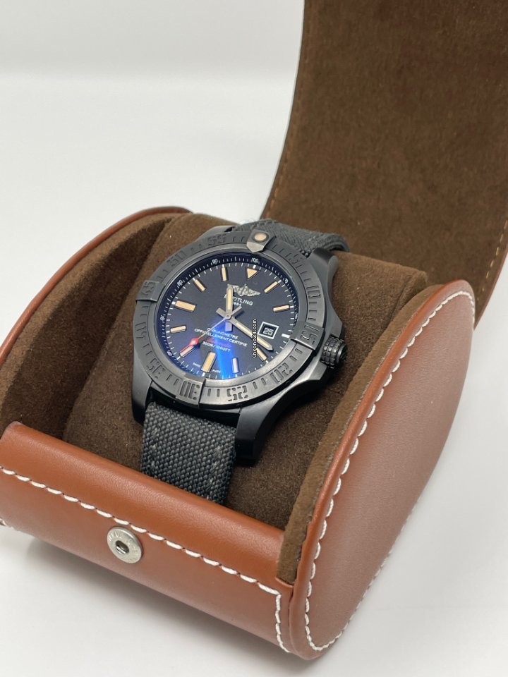 IMG_9081 Breitling Avenger Blackbird Mens watch Unisex Automatic Titanium V1731010 BD12 100W Replica 5