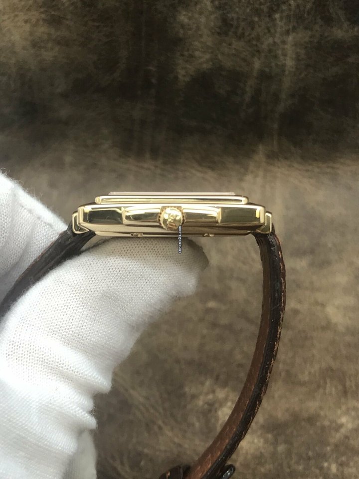 Corum Automatic Yellow gold 74.121.56 Replica 5