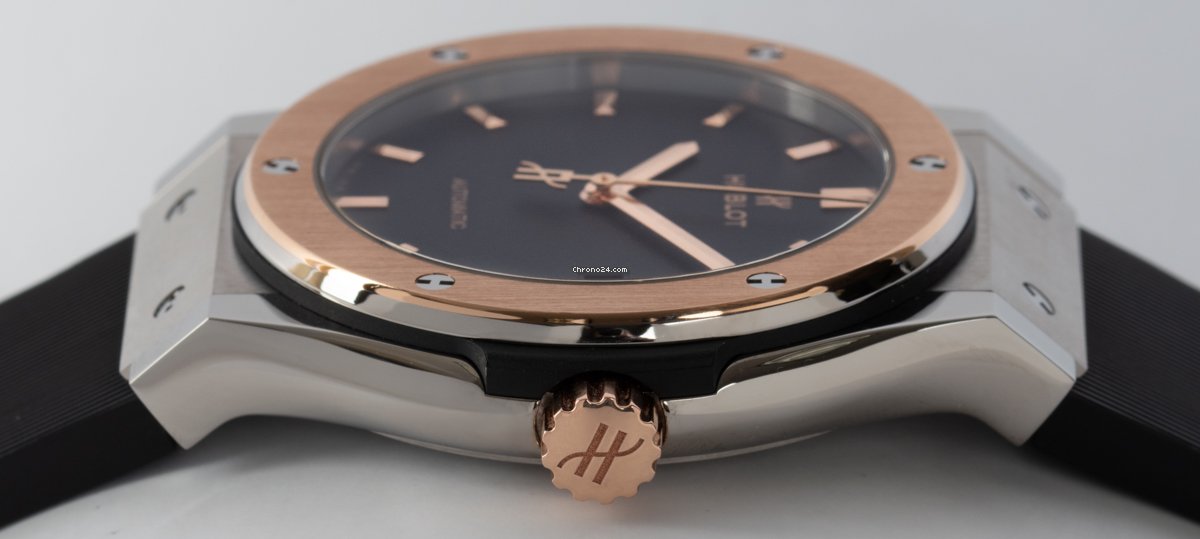 IMG_9081 Hublot Classic Fusion 45, 42, 38, 33 mm Mens watch Unisex Automatic Titanium 542.NO.1181.RX Replica 5