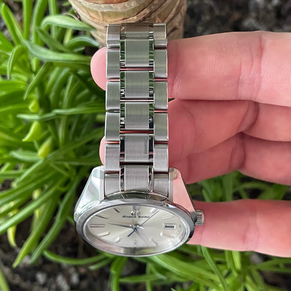 IMG_9081 Seiko Grand Seiko Mens watch Unisex Quartz Steel SBGP001 Replica 5
