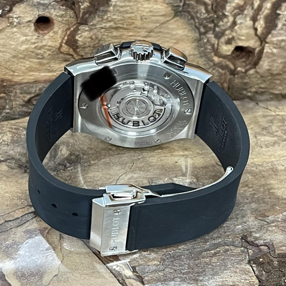 IMG_9081 Hublot Classic Fusion Chronograph Automatic Titanium 521.NX1171.LR Replica 5