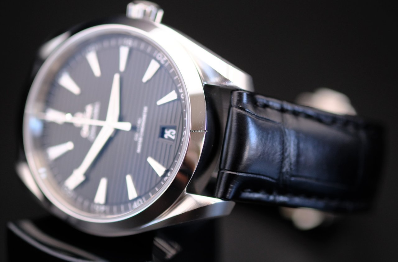 Omega Seamaster Aqua Terra Mens watch Unisex Automatic Steel 220.13.41.21.01.001 Replica 5