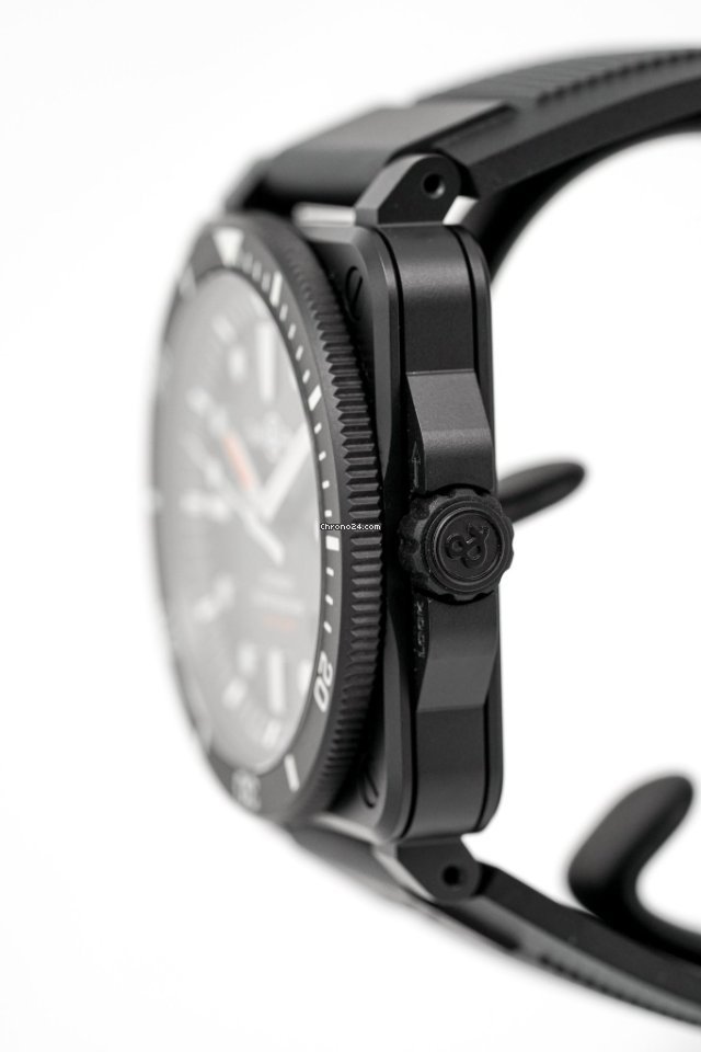 IMG_9081 Bell & Ross BR 03-92 Ceramic Automatic Ceramic BR0392.D.BL.CE.SRB Replica 5
