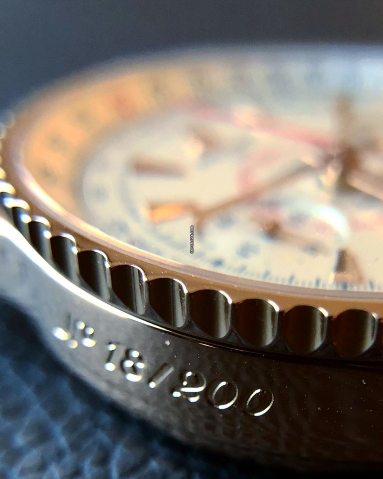 Breitling Montbrillant 01 Mens watch Unisex Automatic Rose gold RB013112 G710 Replica 5