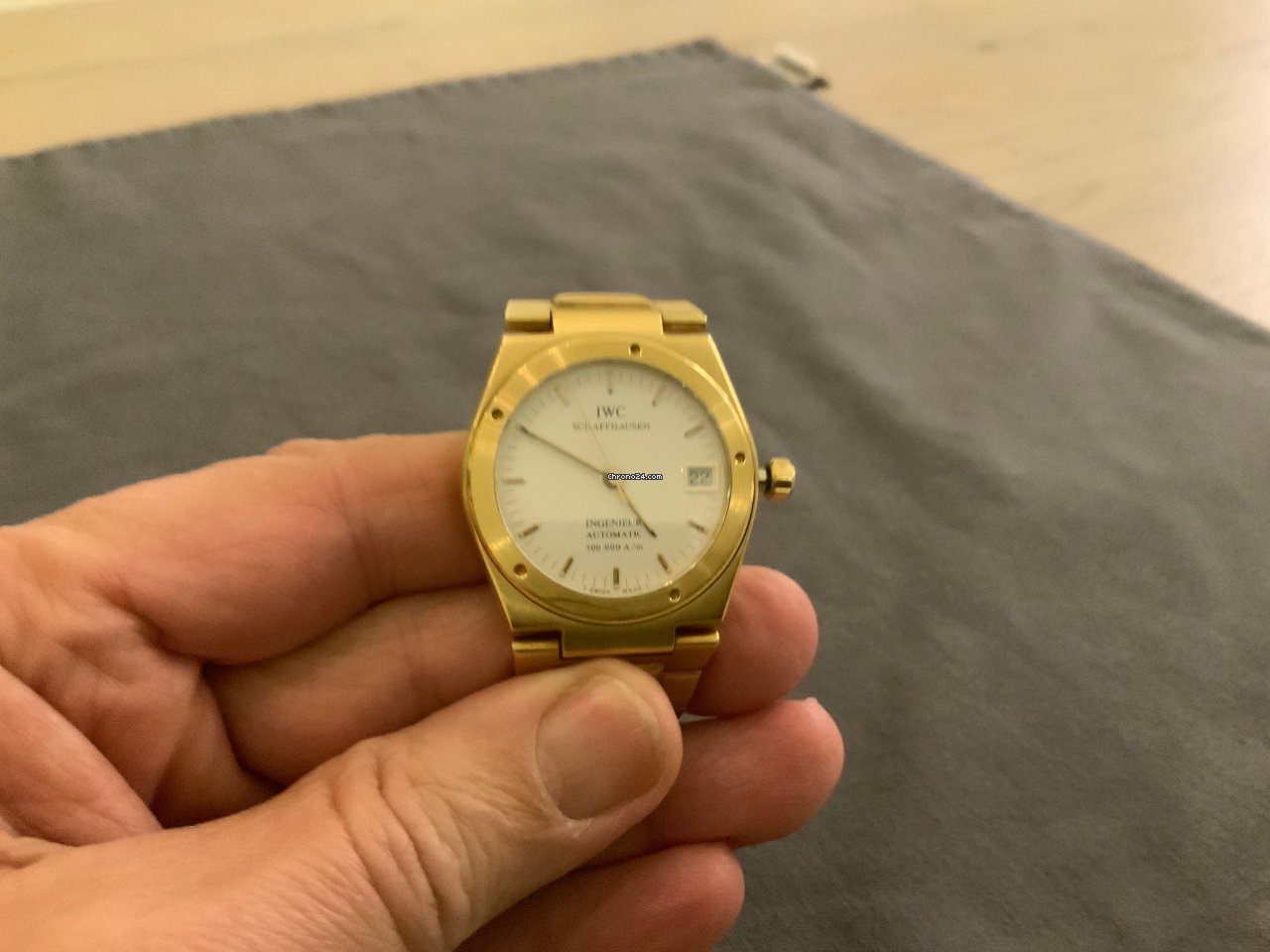 IMG_9081 IWC Ingenieur Automatic Mens watch Unisex Automatic Yellow gold IW9238 Replica 5