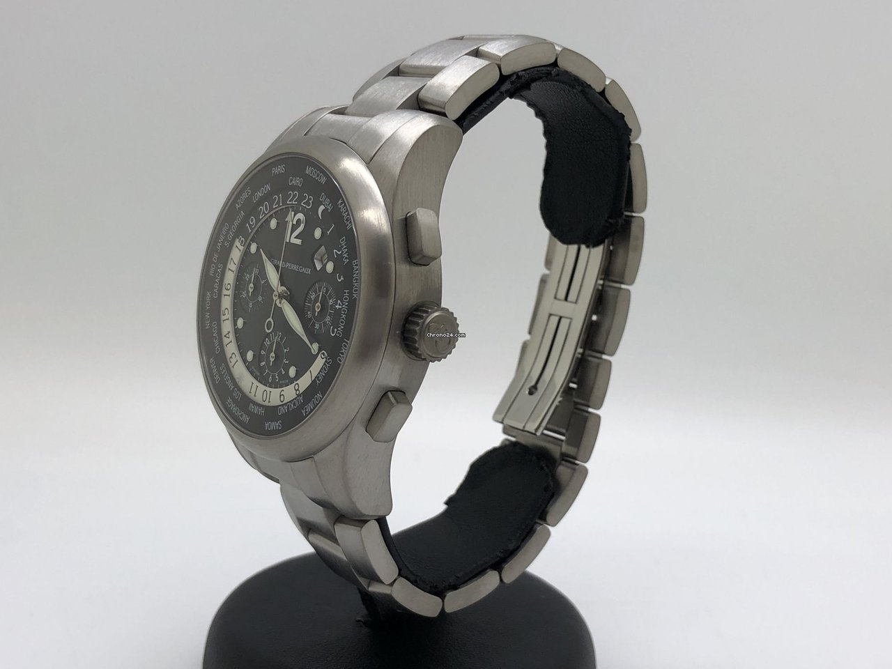 IMG_9081 Girard Perregaux WW.TC Mens watch Unisex Automatic Titanium 49800-T-21-6046 Replica 5