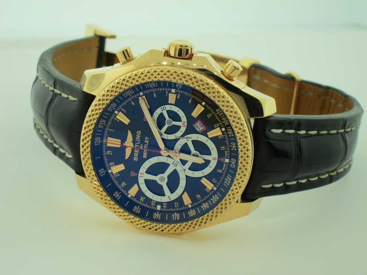 IMG_9081 Breitling Bentley Barnato Mens watch Unisex Automatic Rose gold R25366 Replica 5