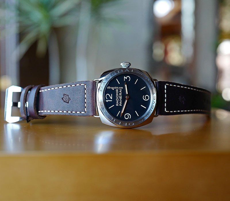 Panerai Special Editions Manual winding PAM 685 Replica 5