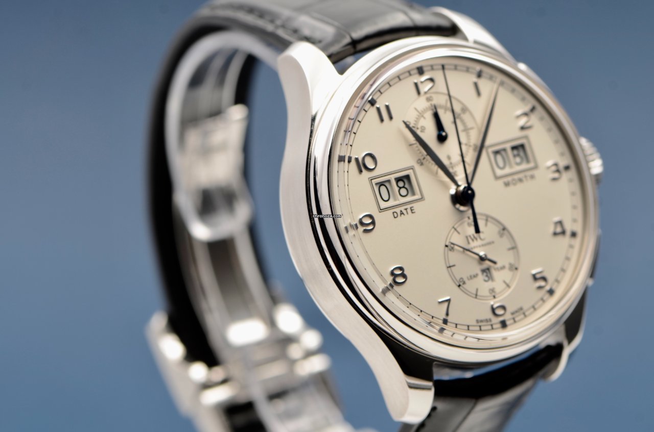 IMG_9081 IWC Portuguese Perpetual Calendar Digital Date-Month Mens watch Unisex Automatic Platinum IW397201 Replica 6