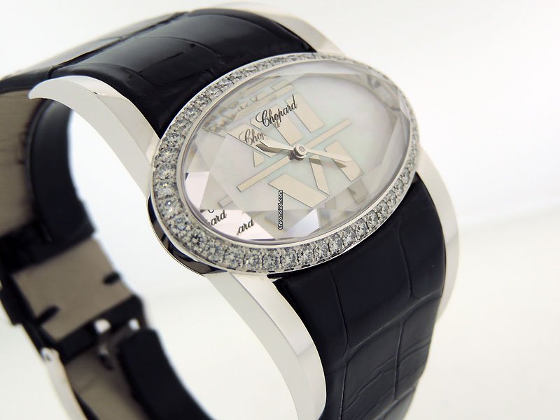 IMG_9081 Chopard Happy Diamonds Womens watch Quartz White gold 134578 Replica 6