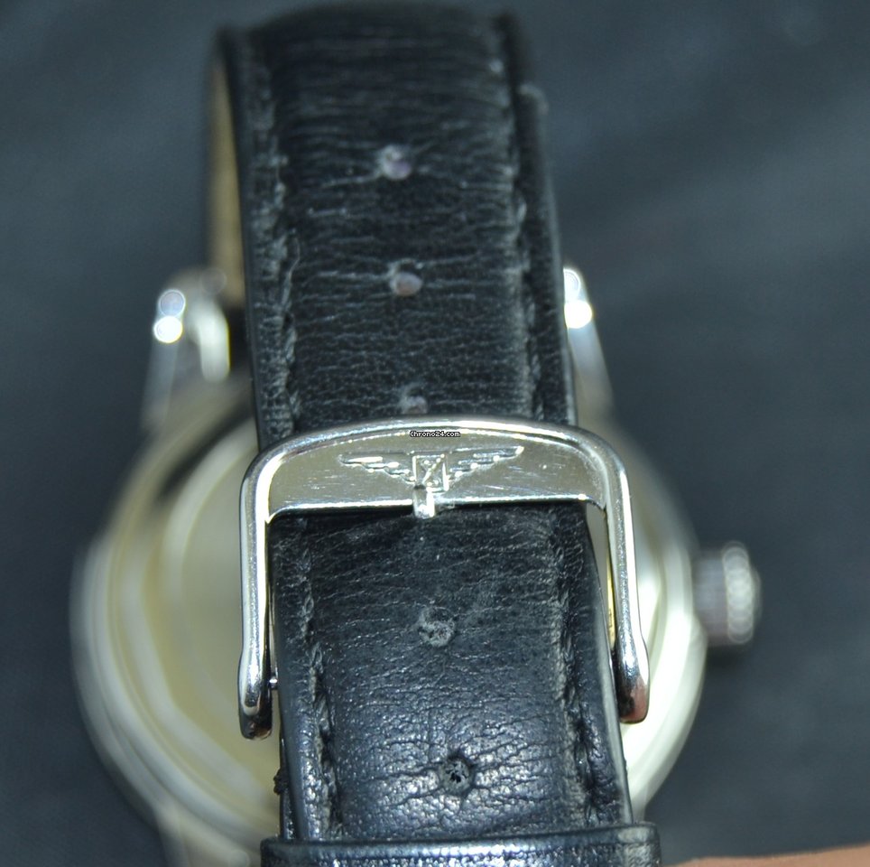 IMG_9081 Longines Conquest Heritage Mens watch Unisex Automatic Steel L1.611.4.752 Replica 6