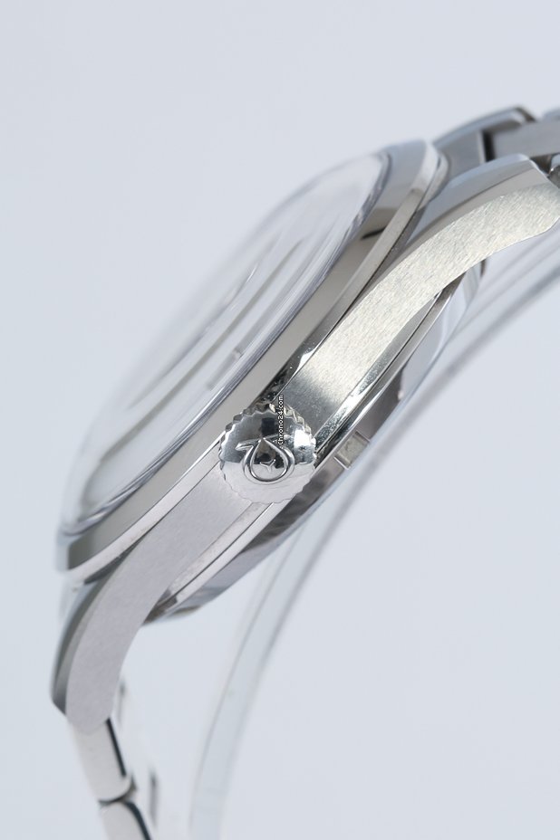 IMG_9081 Omega Seamaster Railmaster Mens watch Unisex Automatic Steel 220.10.38.20.01.002. Replica 6