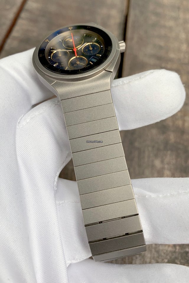 IWC Porsche Design 3742 3748 Replica 6