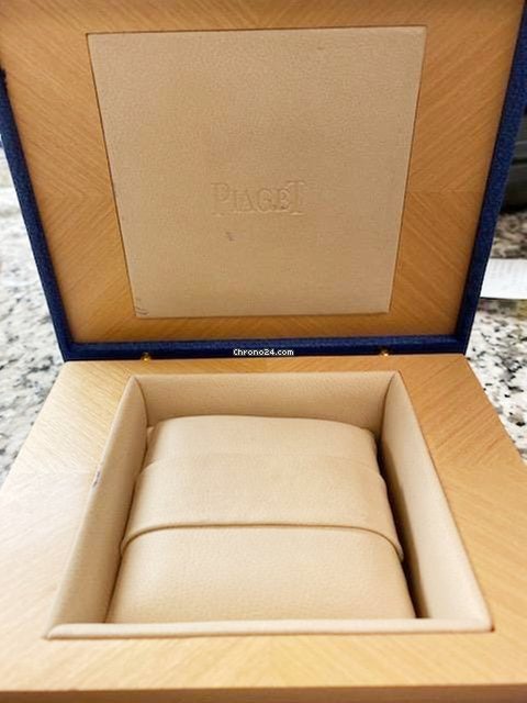 IMG_9081 Piaget Polo Quartz Yellow gold 367758 Replica 6