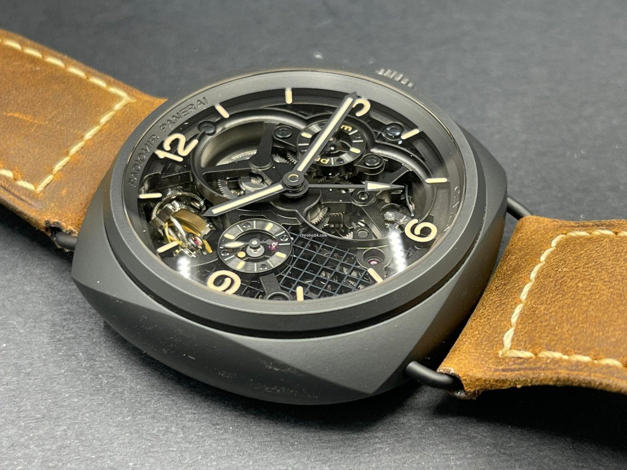 IMG_9081 Panerai Special Editions Manual winding Ceramic PAM00350 Replica 6