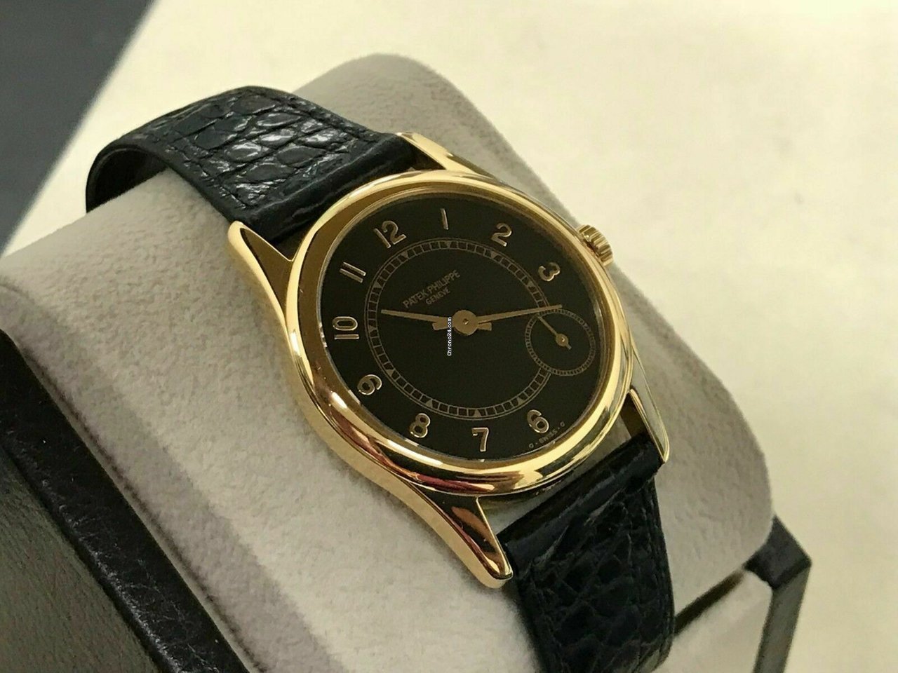 IMG_9081 Patek Philippe Calatrava Yellow gold 5000 Replica 6