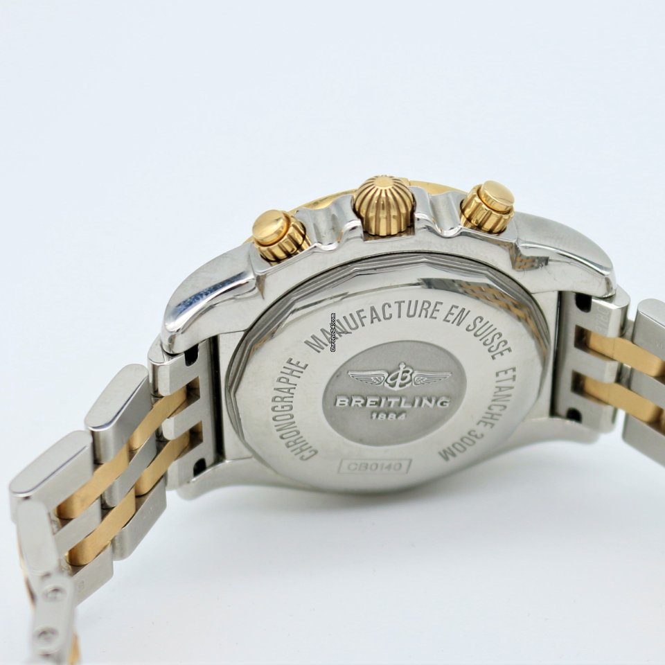 IMG_9081 Breitling Chronomat 41 Mens watch Unisex Automatic Gold Steel CB014012 G713 378C Replica 6