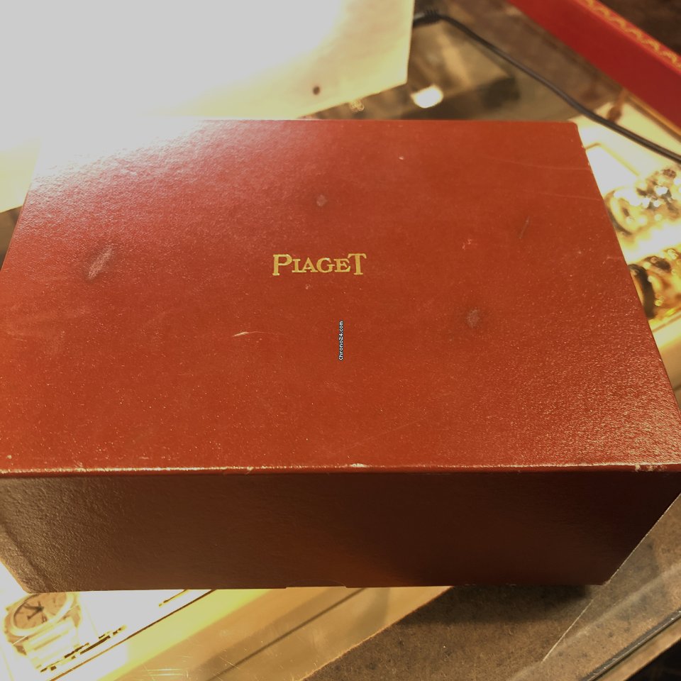 IMG_9081 Piaget Mens watch Unisex Quartz Yellow gold 01GOA17002 Replica 6