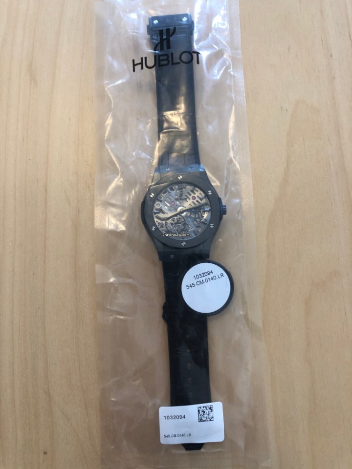 IMG_9081 Hublot Classic Fusion Ultra-Thin Mens watch Unisex Manual winding Ceramic 545.CM.0140.LR Replica 6