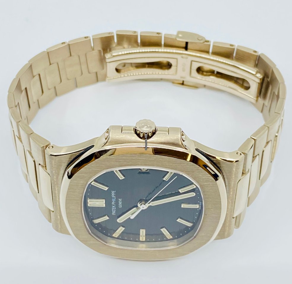 Patek Philippe Nautilus Mens watch Unisex Automatic White gold 3711 1G-001 Replica 6