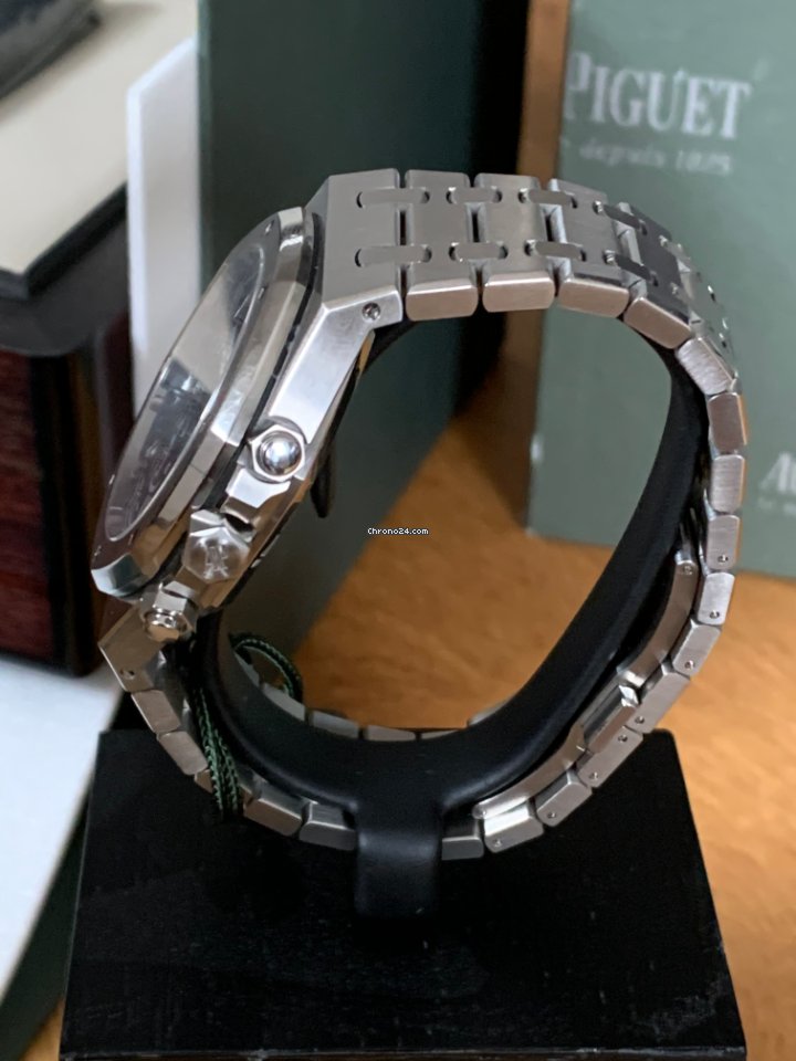 IMG_9081 Audemars Piguet Royal Oak Chronograph Mens watch Unisex Automatic Steel 26320ST.OO.1220ST.03 Replica 6