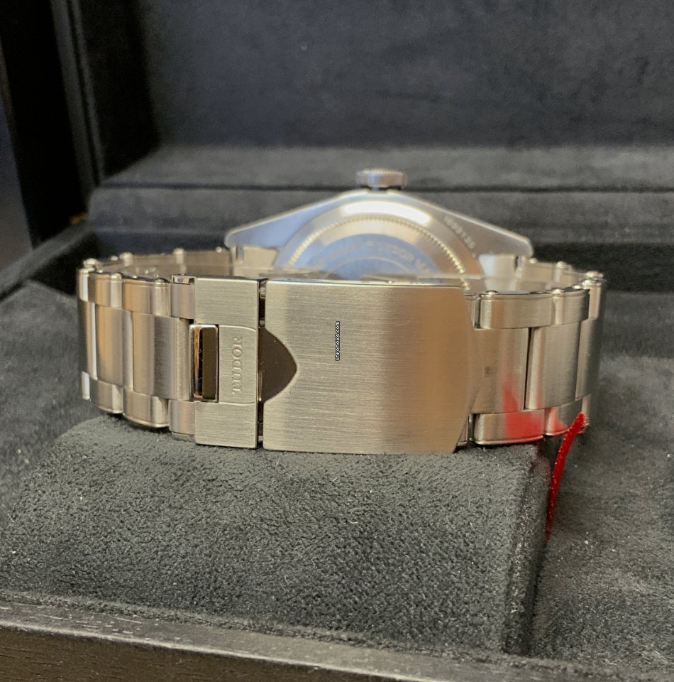 IMG_9081 Tudor Black Bay Steel Mens watch Unisex Automatic Steel M79730-0006 Replica 6