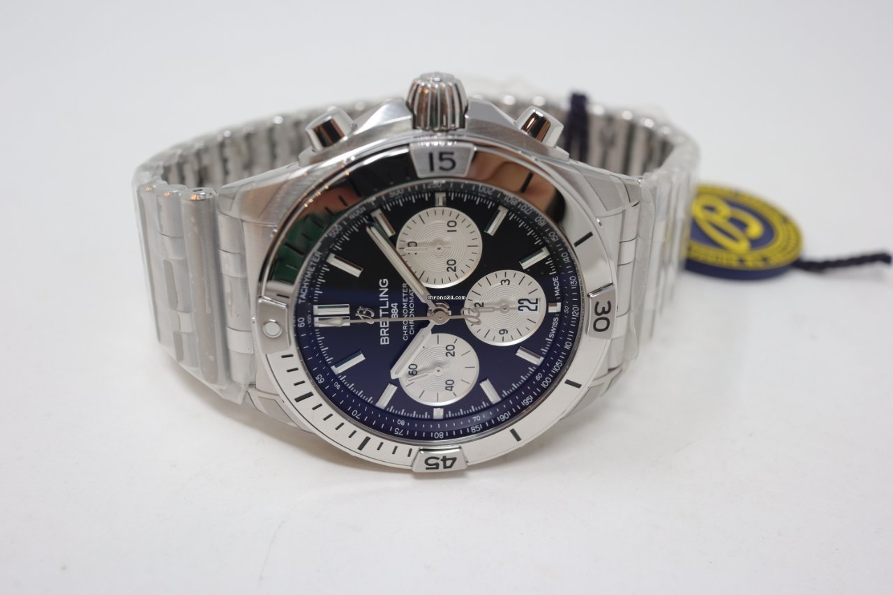 IMG_9081 Breitling Chronomat Mens watch Unisex Automatic Steel AB0134101B2A1 Replica 6